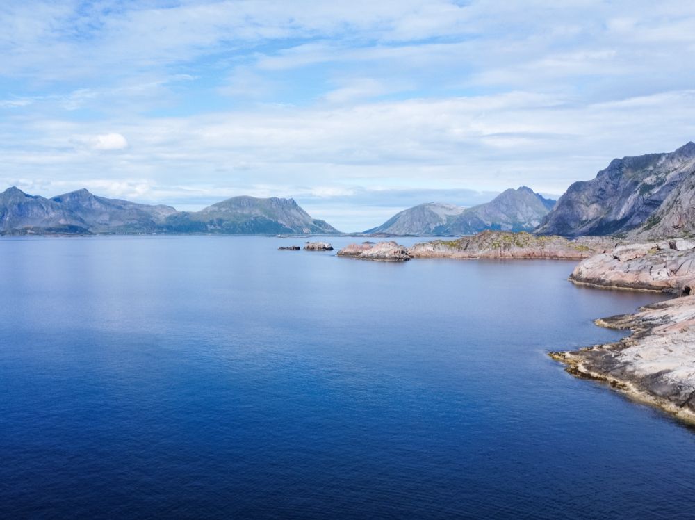 Ripresa dal drone delle isole Lofoten, un vero e proprio paradiso