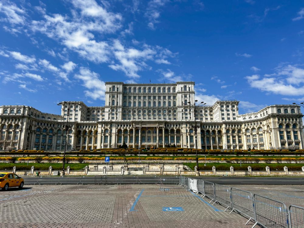 Palazzo del parlamento di Bucarest, il secondo edificio più grande del mondo