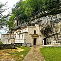 Gli eremi della Maiella, ingresso all'eremo di Santo Spirito.
